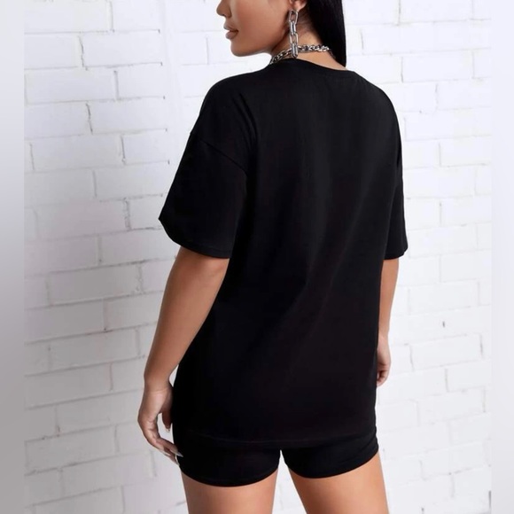 Butterfly Graphic Tee & Biker Short Set - Picture 3 of 7